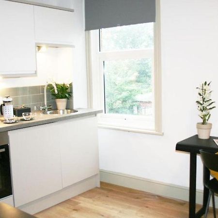 Cosy Studio Apartments Birmingham Bagian luar foto